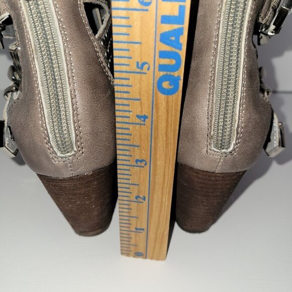 Vintage by Jeffrey Campbell Gray Leather Studded Ankle Fashion Boot Size 6.5 - Picture 4 of 11
